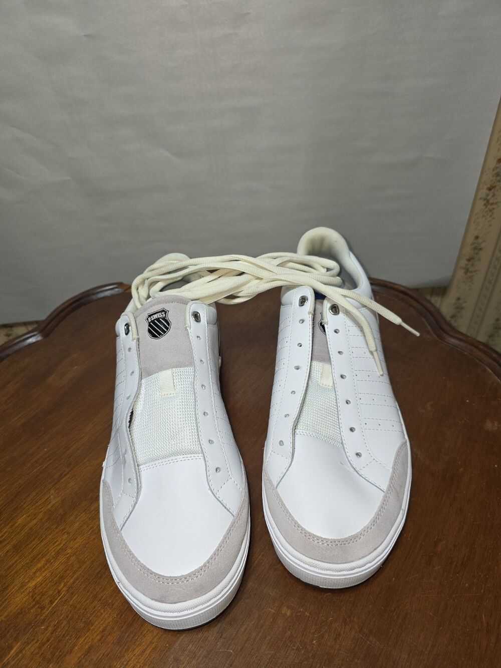 K-Swiss Classic Low Sneakers Mens 11.5 White Leather Casual Shoes Clean Minimal
